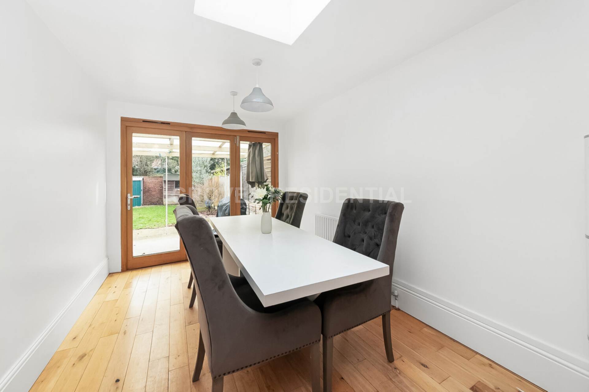 Eton Avenue, New Malden, Image 4