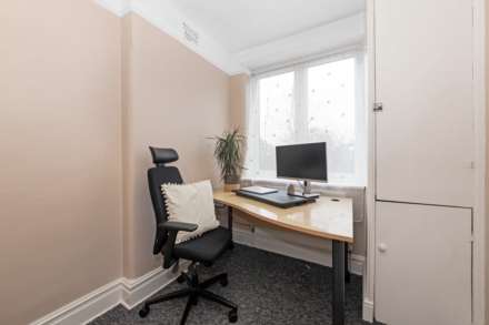 Eton Avenue, New Malden, Image 13