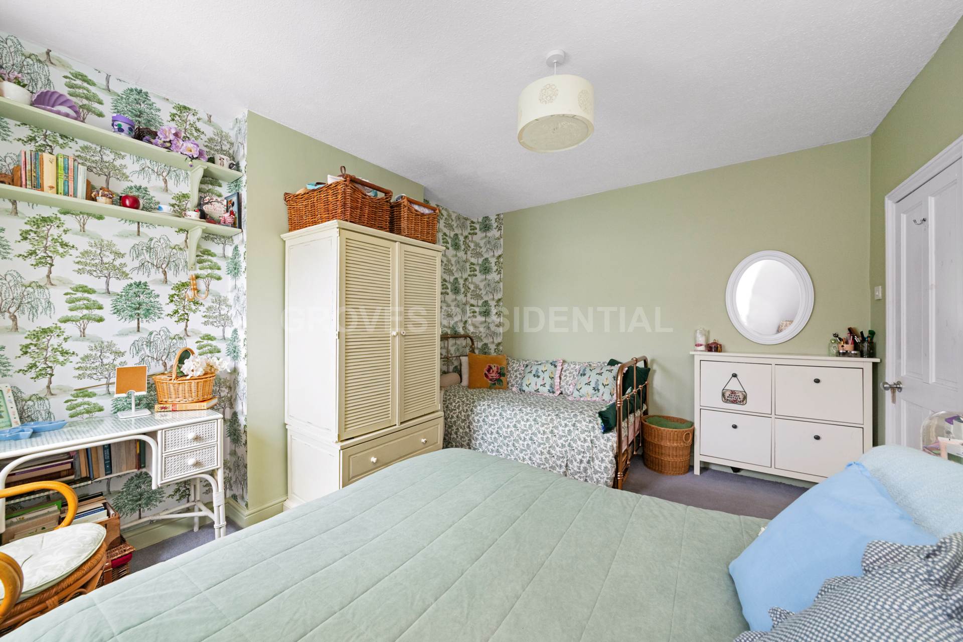 Albemarle Gardens, New Malden, Image 10