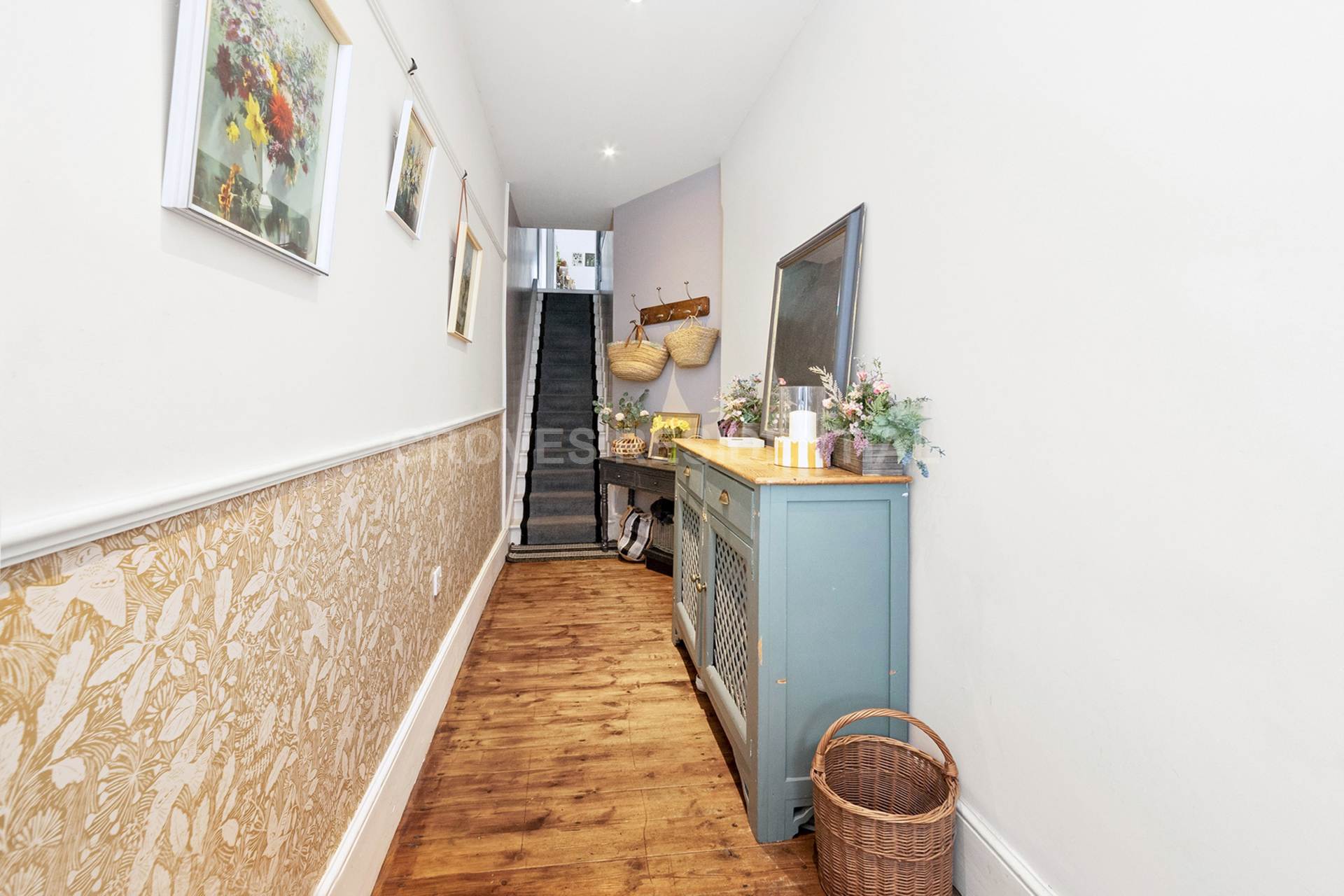 Albemarle Gardens, New Malden, Image 2