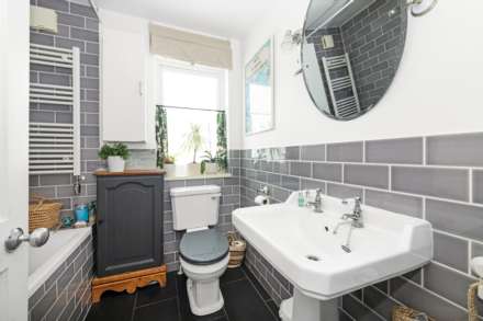 Albemarle Gardens, New Malden, Image 15