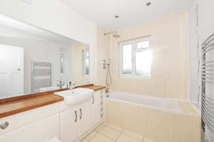 Barnsbury Close, New Malden, Image 16