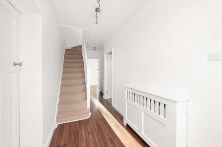 Barnsbury Close, New Malden, Image 9