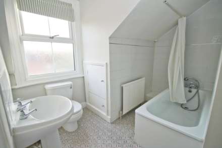 Cambridge Road, New Malden, Image 3