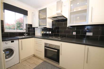 Willow Road, New Malden, Image 3