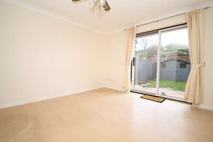 Willow Road, New Malden, Image 4