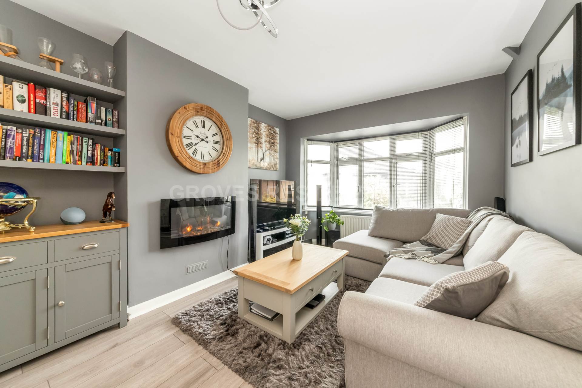 Lawn Close, New Malden, Image 2