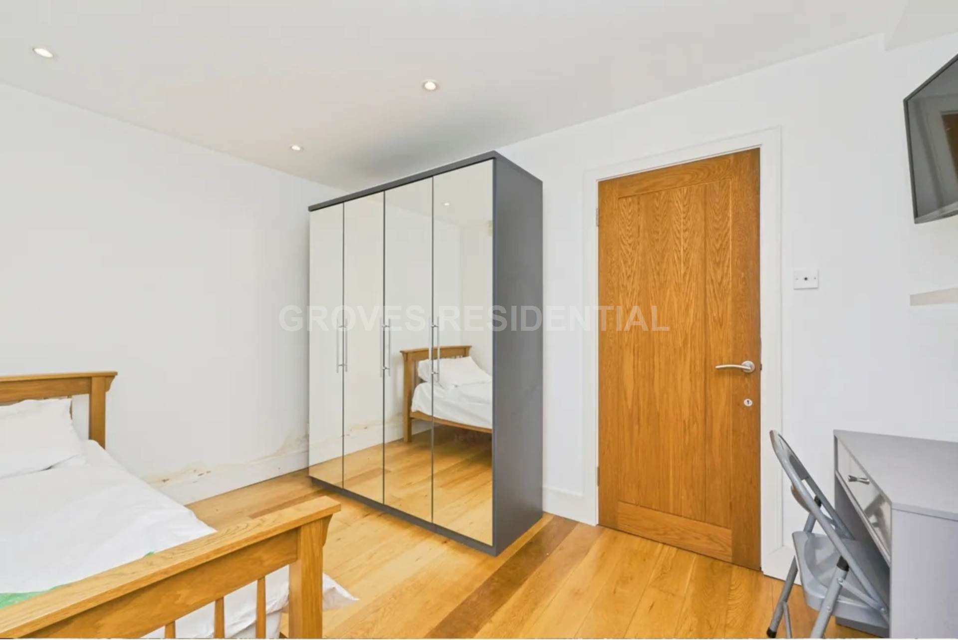 Byfield, New Malden, Image 11