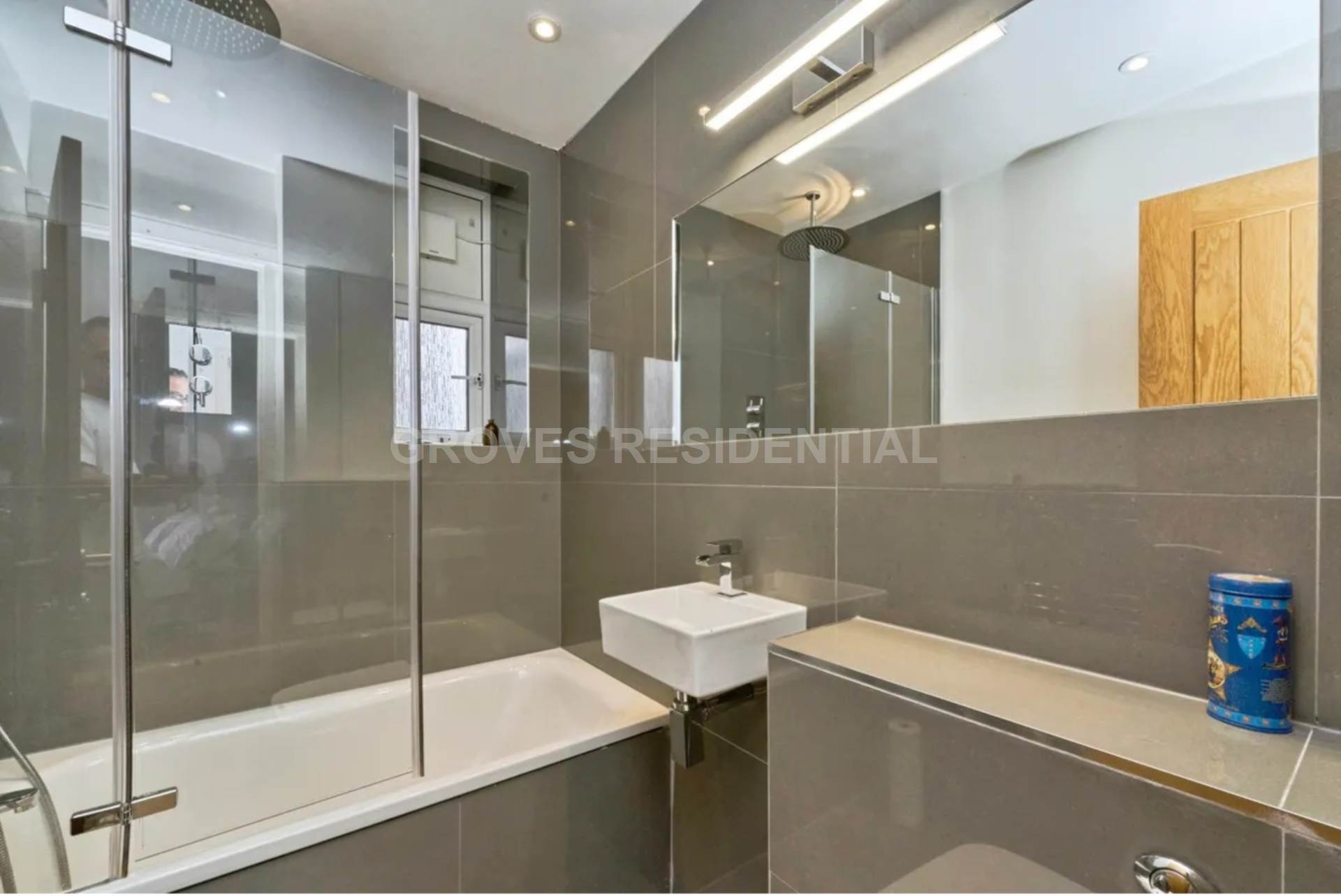 Byfield, New Malden, Image 14