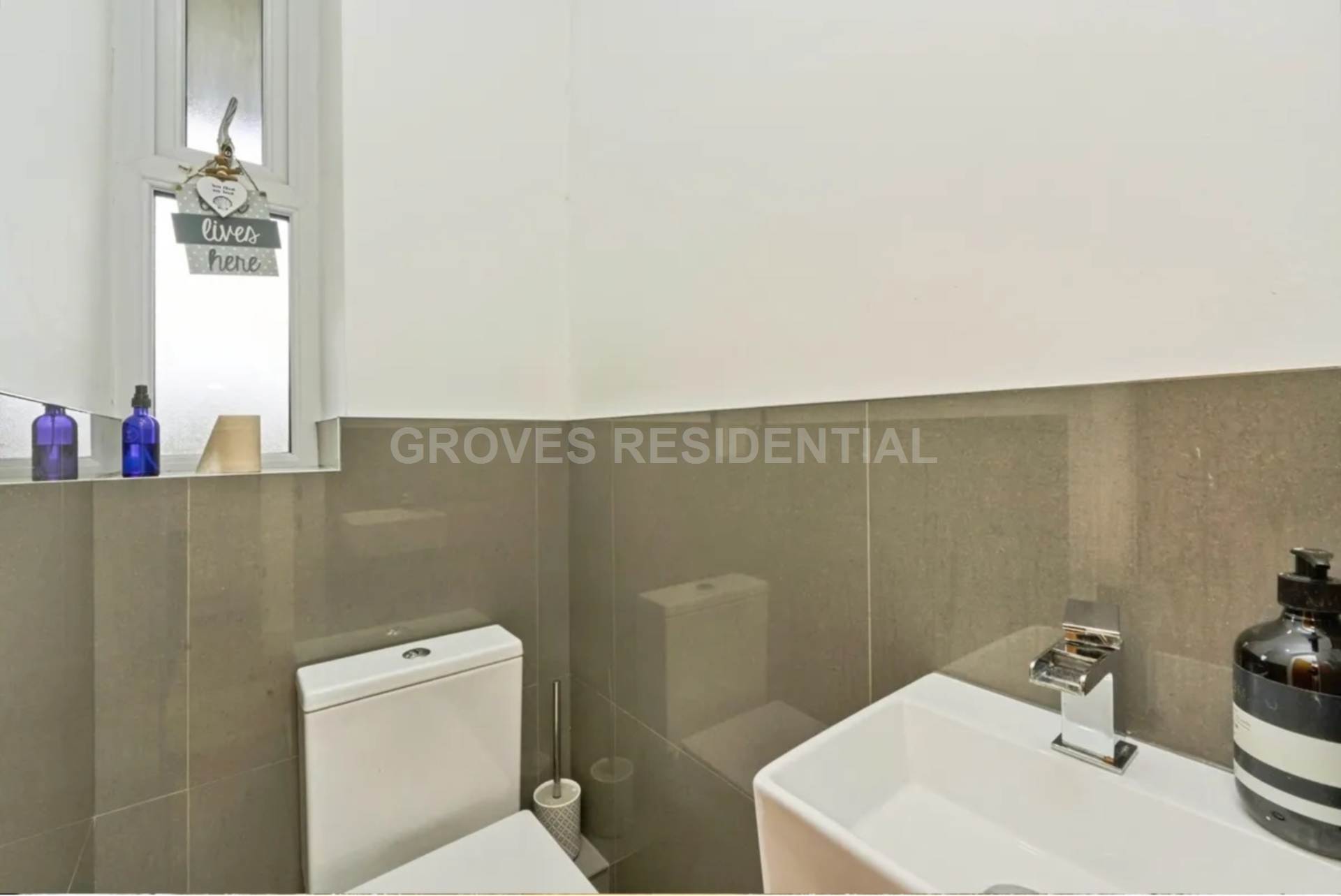 Byfield, New Malden, Image 15