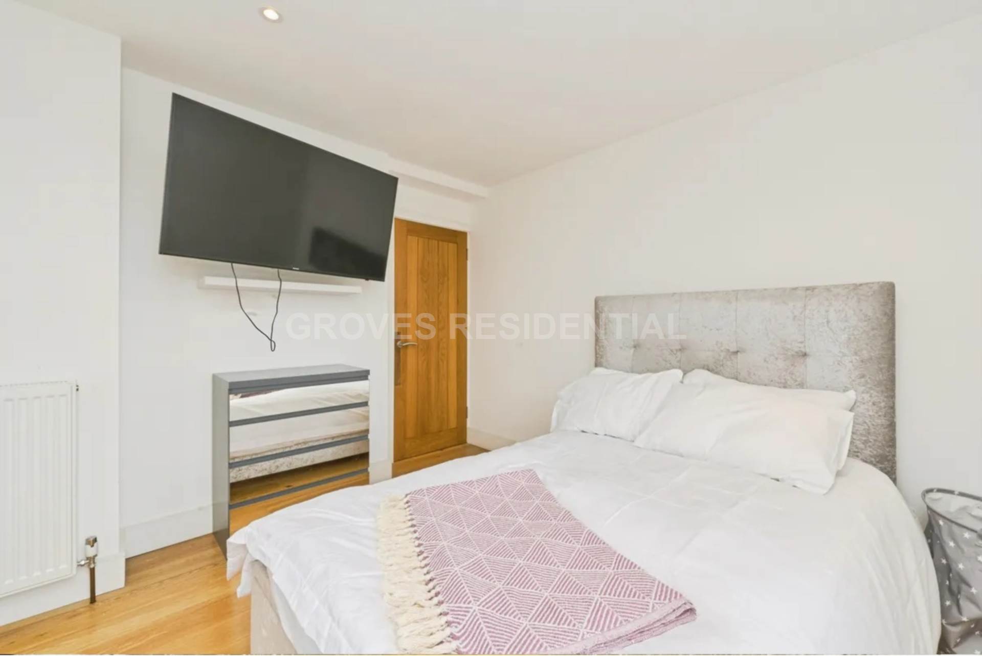 Byfield, New Malden, Image 8