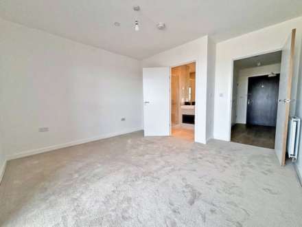 Sterling Place, Burlington Road, New Malden, Image 3