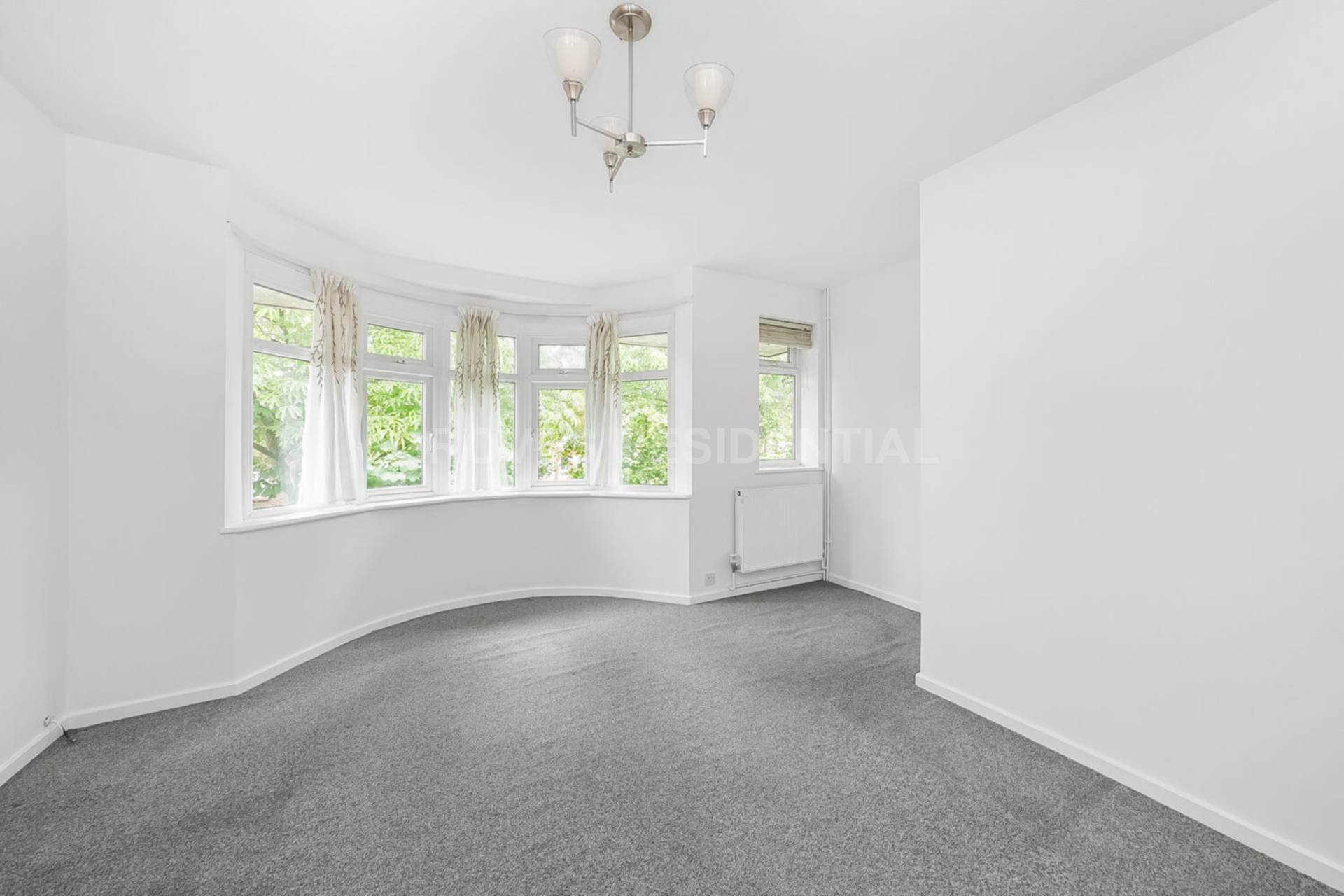 Chestnut Grove, New Malden, Image 12