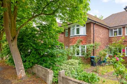 Chestnut Grove, New Malden, Image 1