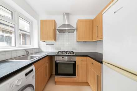 Chestnut Grove, New Malden, Image 3