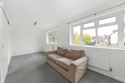 Chestnut Grove, New Malden, Image 6