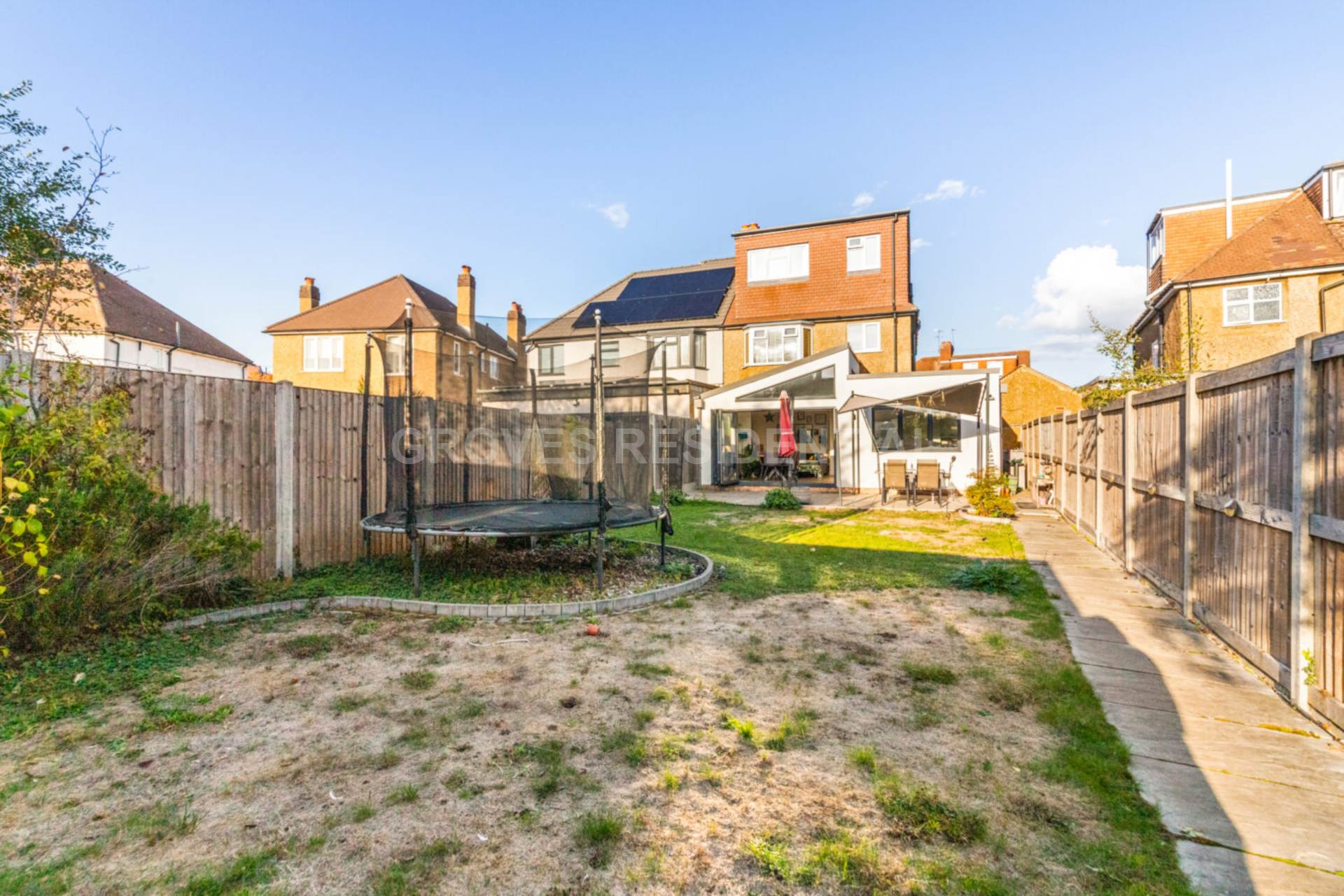 Glebe Gardens, New Malden, Image 17