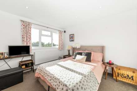 Glebe Gardens, New Malden, Image 12
