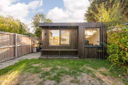 Glebe Gardens, New Malden, Image 15