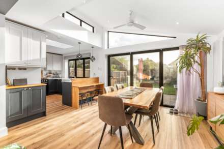 Glebe Gardens, New Malden, Image 3
