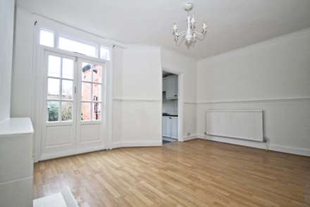 Melrose Gardens, New Malden, Image 4