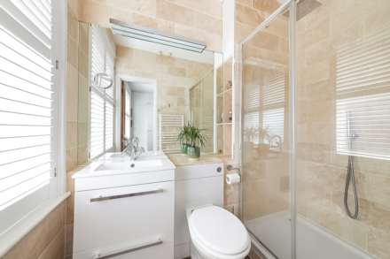 Poplar Grove, New Malden, Image 17