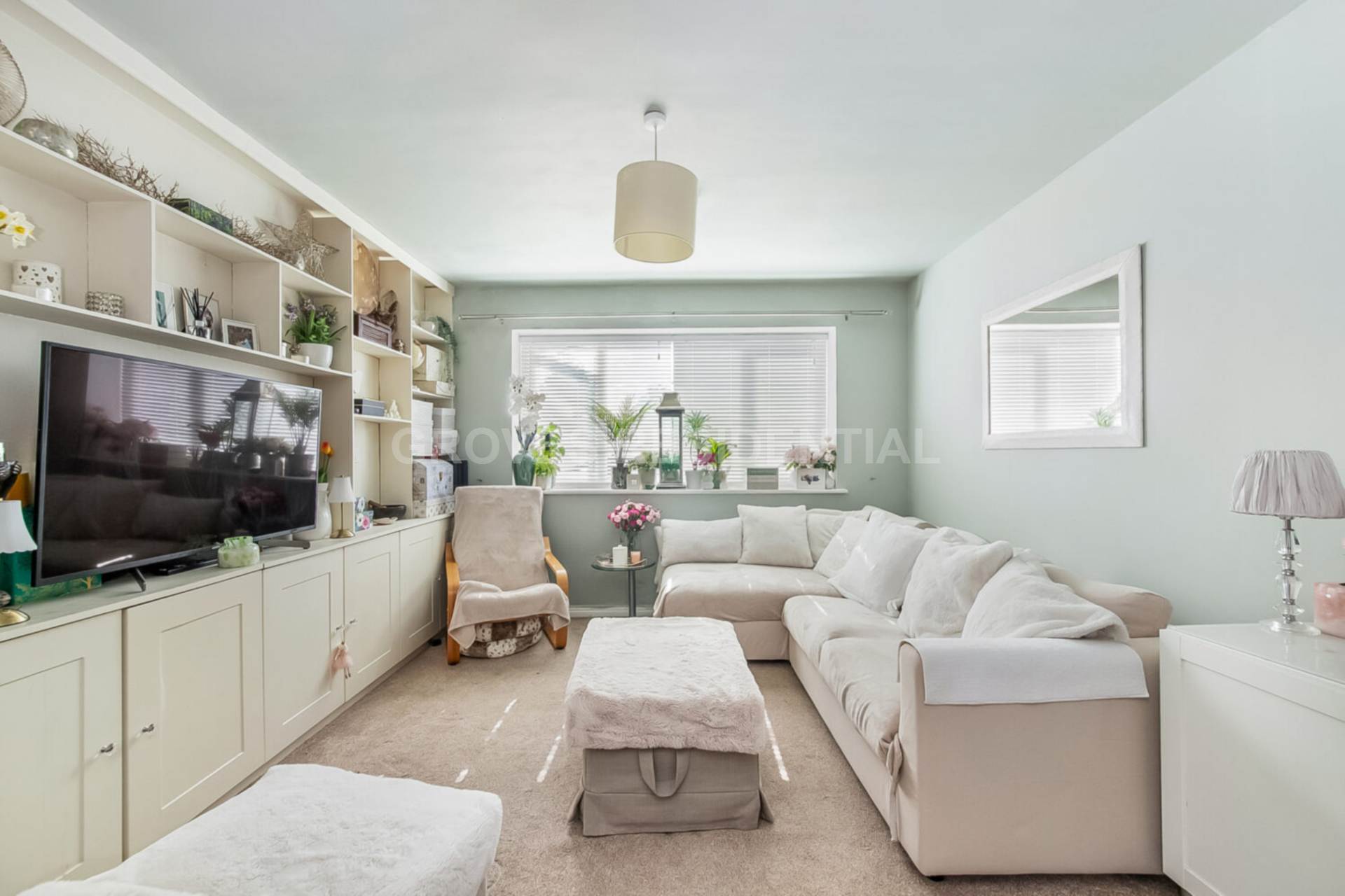 Linden Grove, New Malden, Image 1