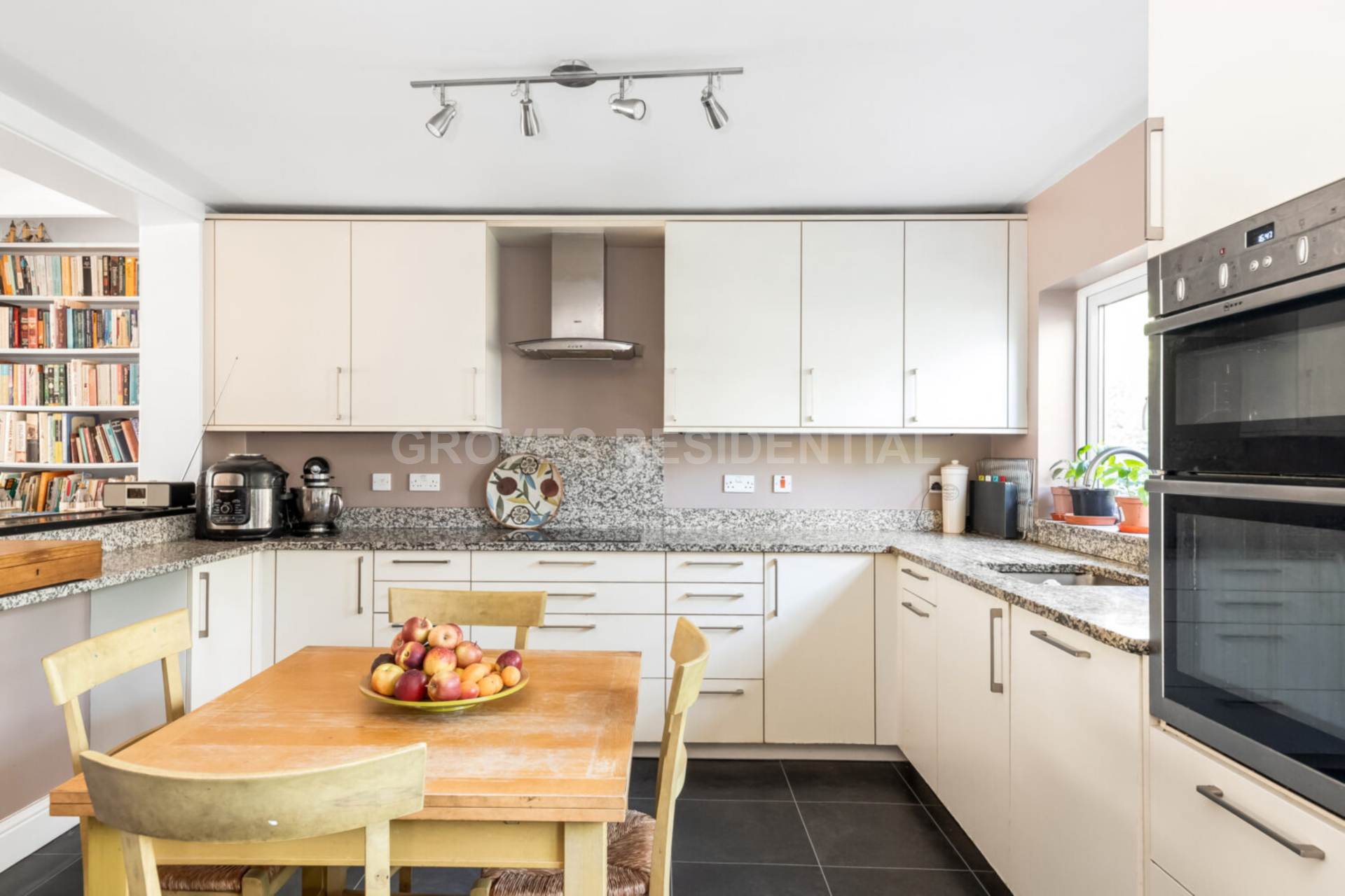 Albany Road, New Malden, Image 4