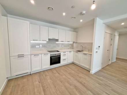 Sterling Place, Burlington Road, New Malden, Image 4