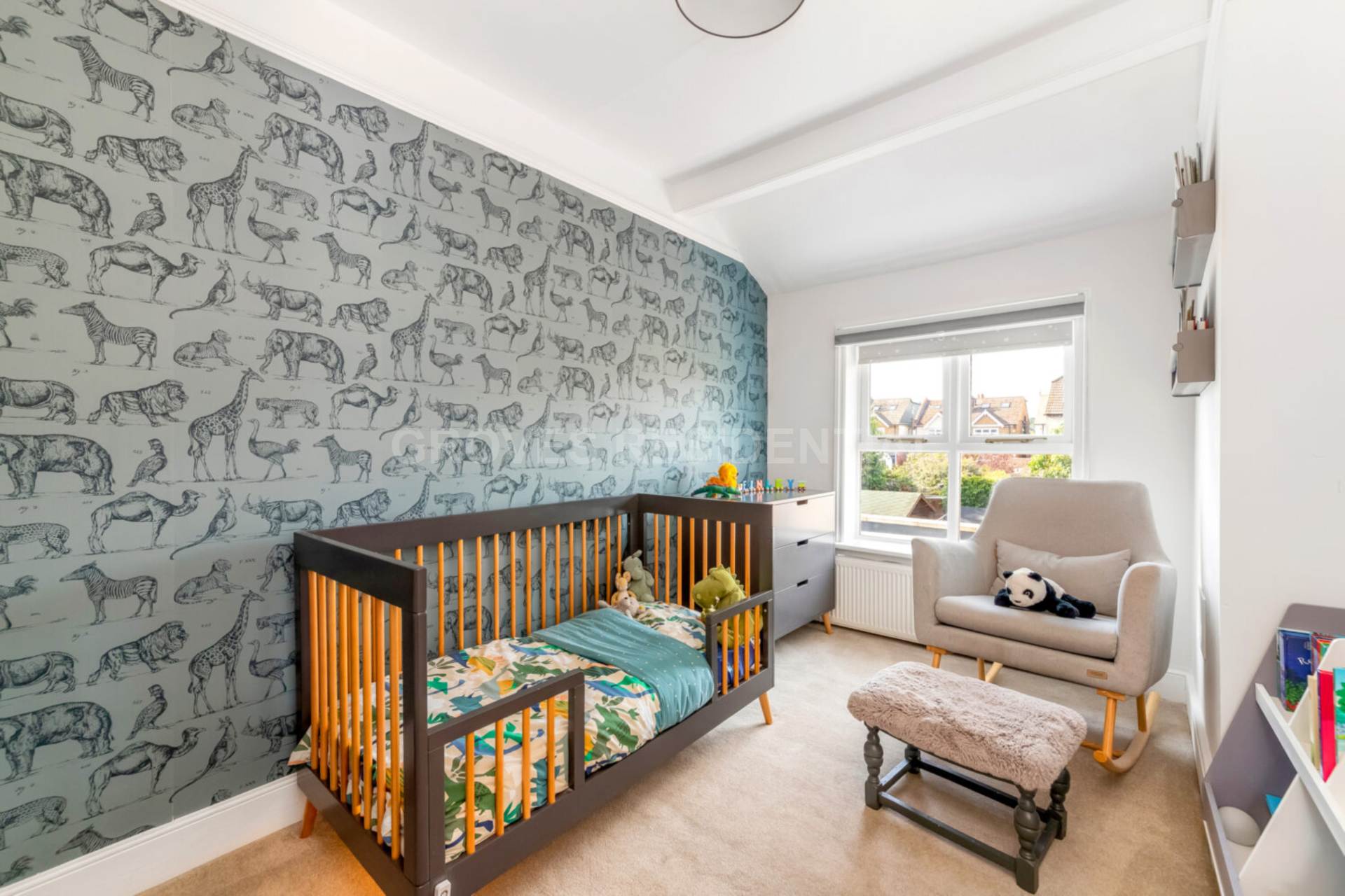 Beech Grove, New Malden, Image 12