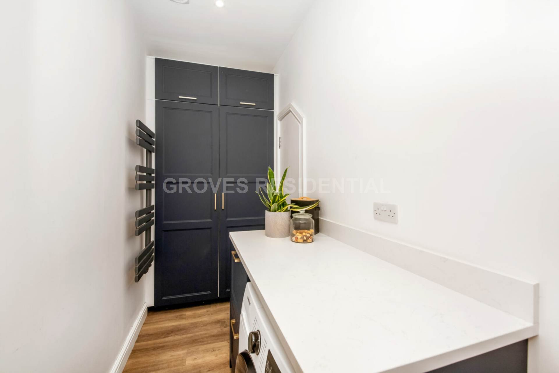 Beech Grove, New Malden, Image 6
