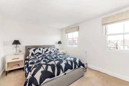 Beech Grove, New Malden, Image 11