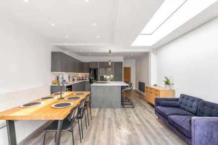 Beech Grove, New Malden, Image 5