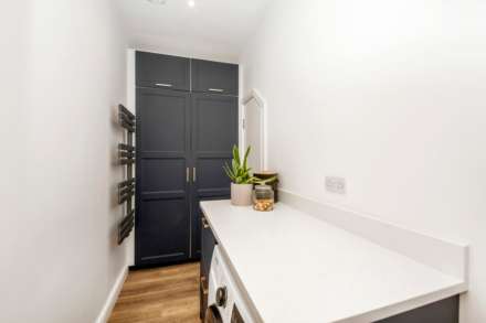 Beech Grove, New Malden, Image 6