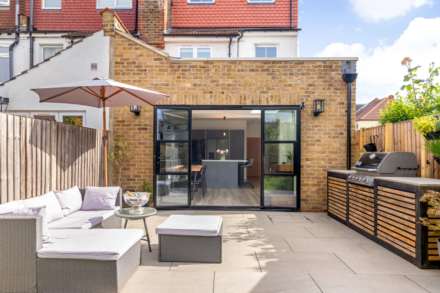 Beech Grove, New Malden, Image 8