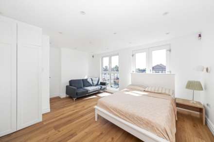 Mount Road, New Malden, Image 12