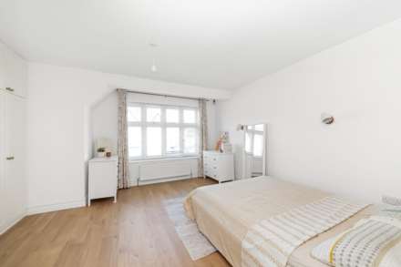 Mount Road, New Malden, Image 7
