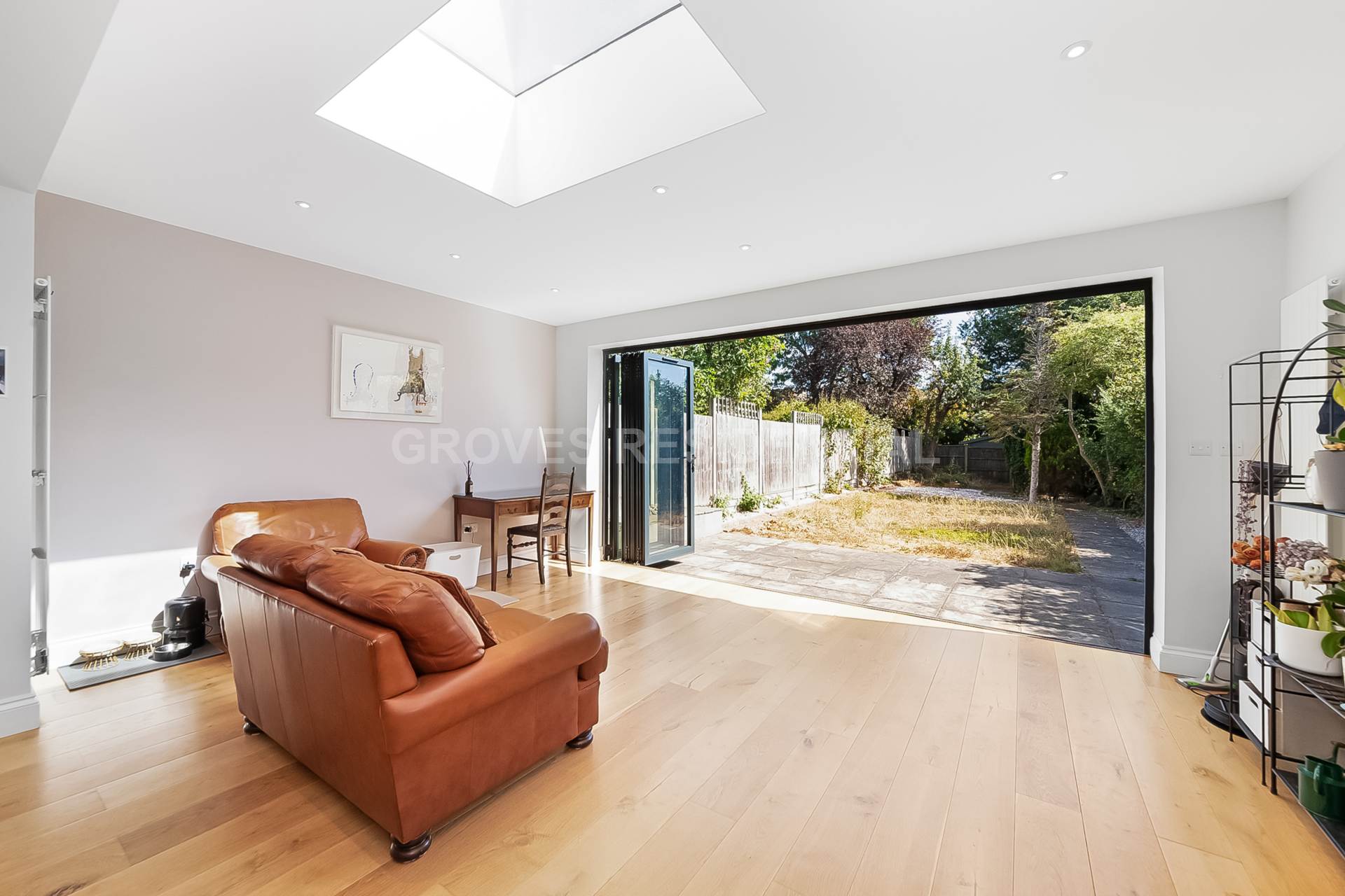Dukes Avenue, New Malden, Image 5