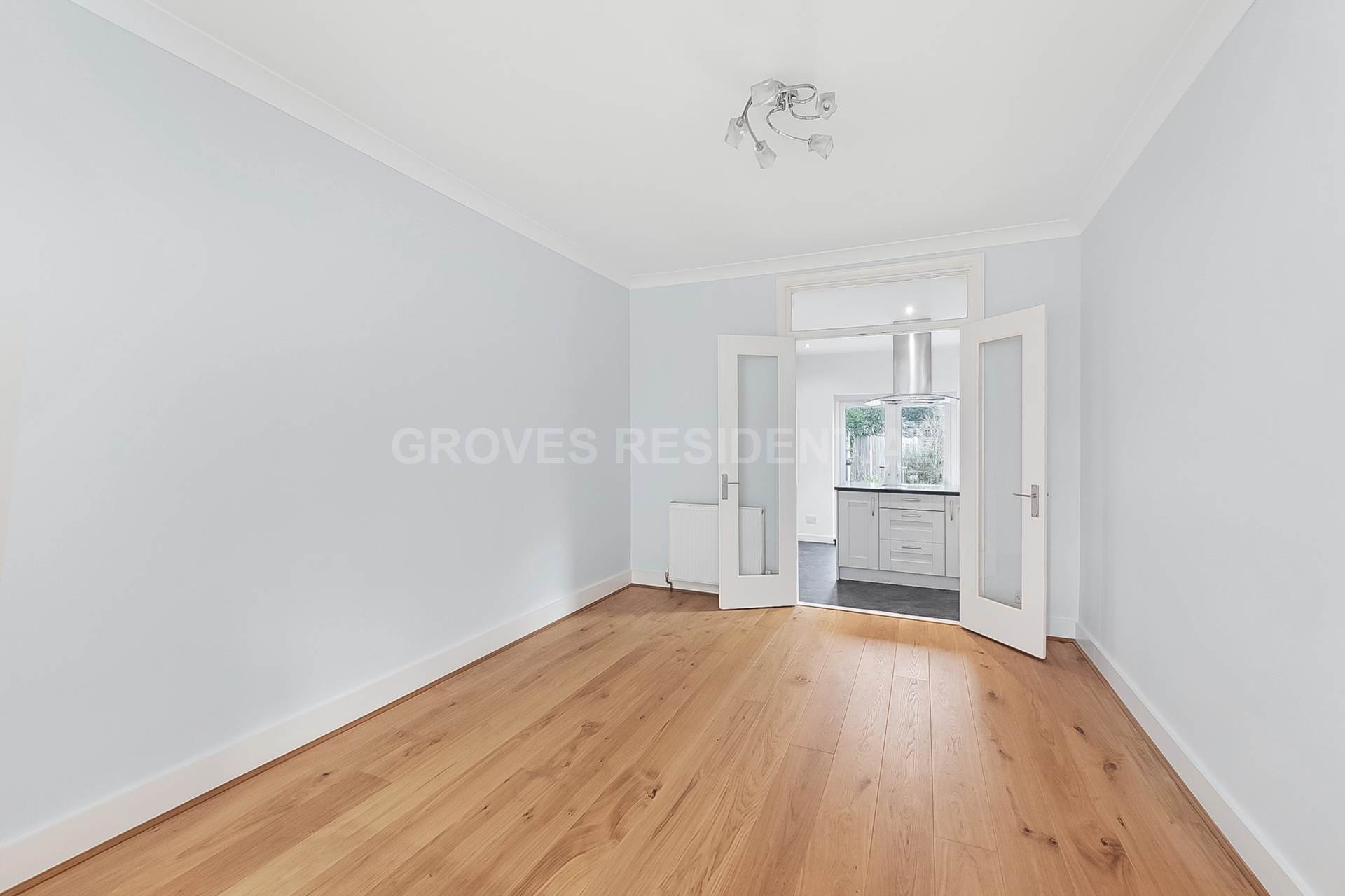 Myrtle Grove, New Malden, Image 7