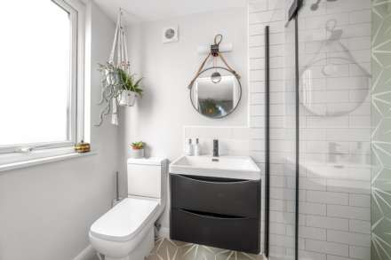 Cavendish Road, New Malden, Image 10