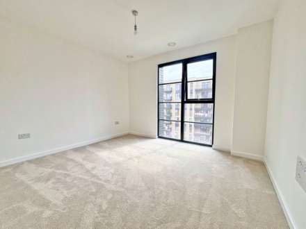 Rivulet Apartments, New Malden, Image 6