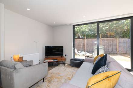 Grand Drive, London, Image 5