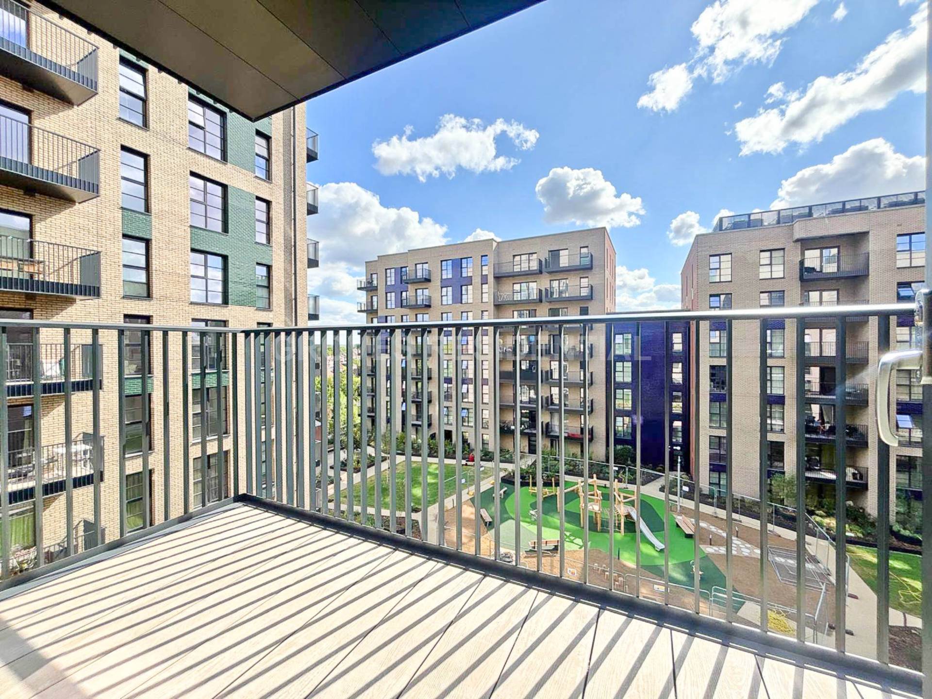 Sterling Place, Burlington Road, New Malden, Image 9