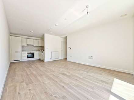 Sterling Place, Burlington Road, New Malden, Image 3