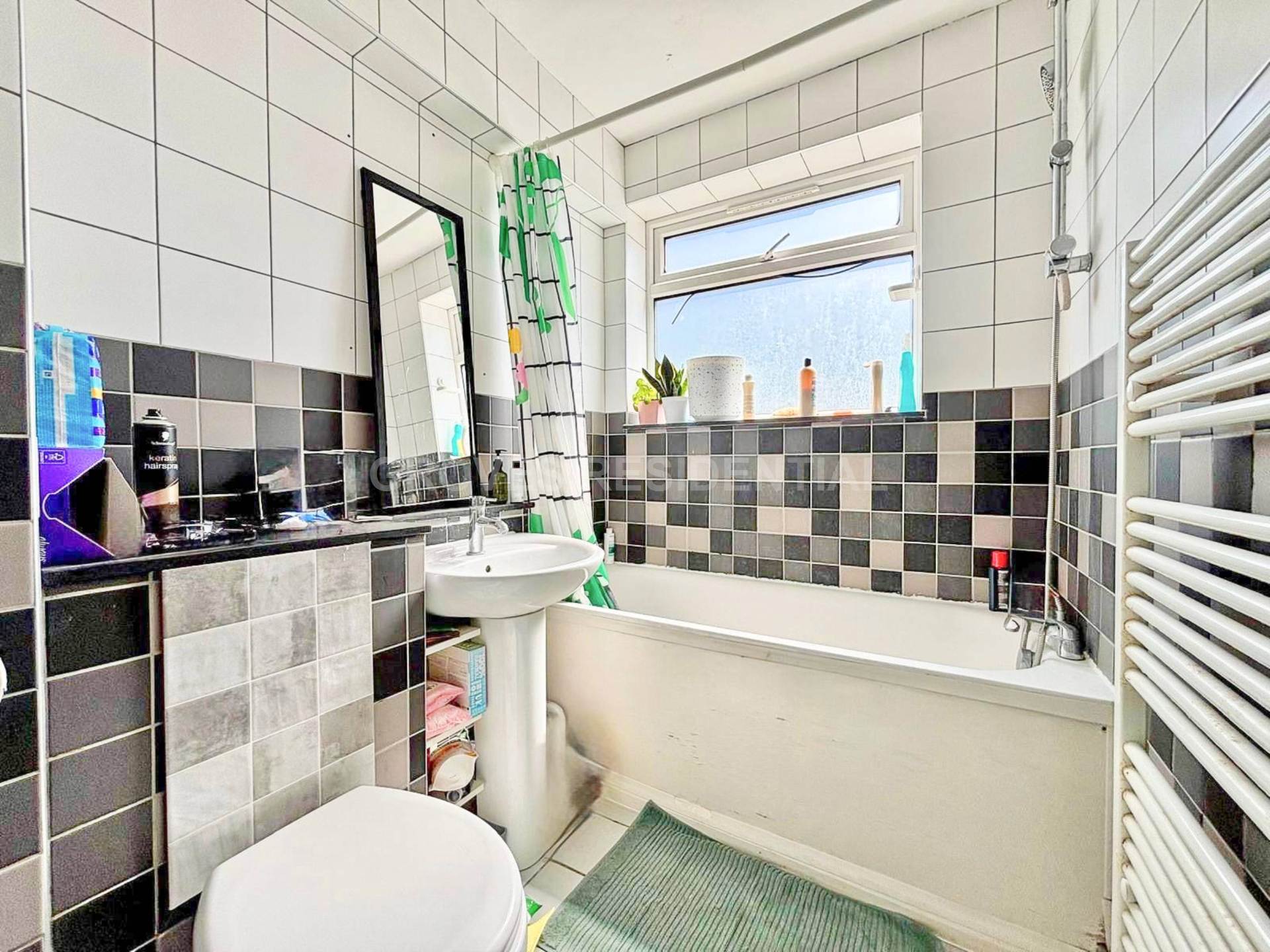 Deer Park Close, Kingston Upon Thames, Image 9
