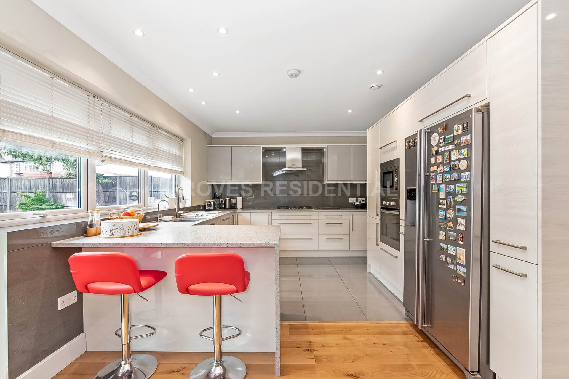 Van Dyck Avenue, New Malden, Image 8