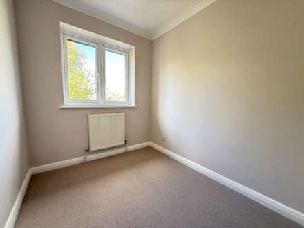 Cavendish Road, New Malden, Image 10