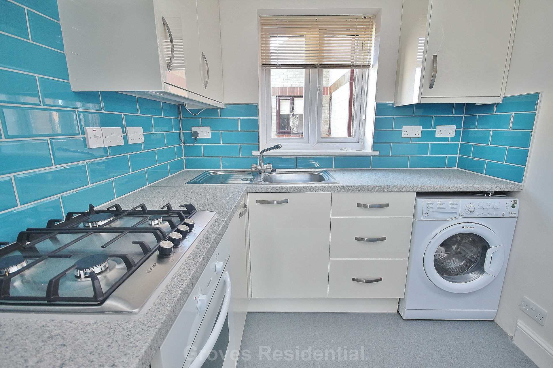 Chestnut Grove, New Malden, Image 4
