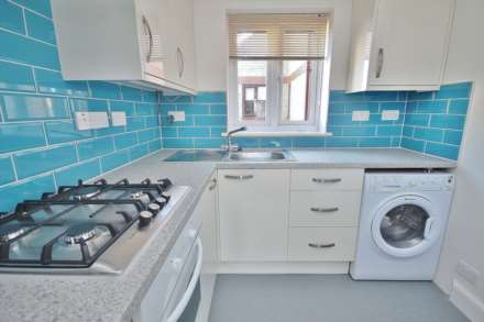 Chestnut Grove, New Malden, Image 4