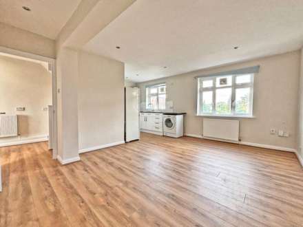 Elm Road, New Malden, Image 3